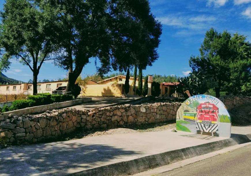 Hotel Paraiso Del Oso Cerocahuí エクステリア 写真